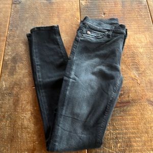 Hudson/ Women’s Jeans/ Size 23/ please see pics for measurements and wear♥️